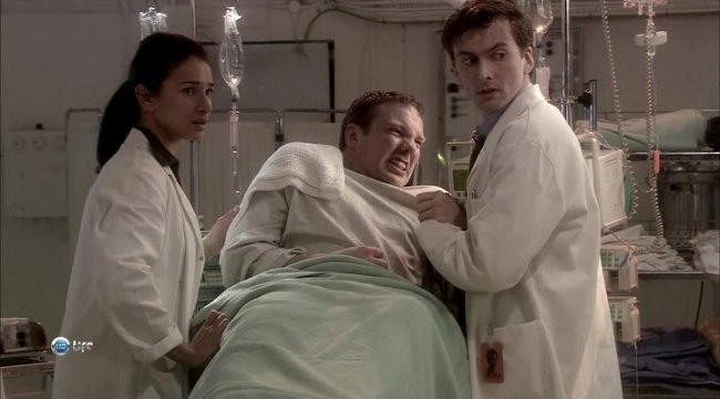 Фильм "Эксперимент Куотермасса/The Quatermass Experiment" (2005) - Трейлеры