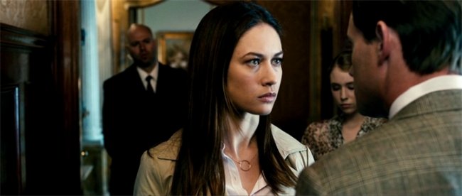 Экспат / The Expatriate (2012) HDRip - Трейлеры