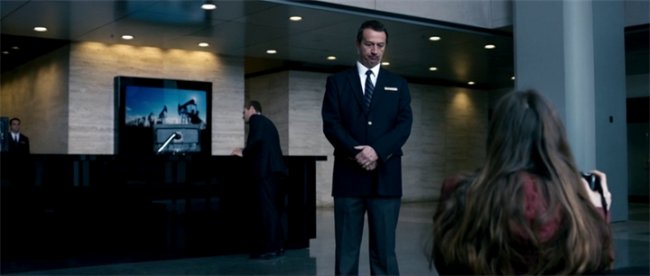 Экспат / The Expatriate (2012) HDRip - Трейлеры