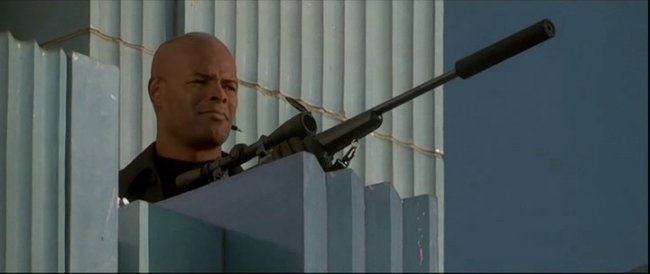 Особо опасный преступник - Трейлеры