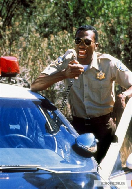 Автомобиль-беглец (Runaway Car) - Трейлеры