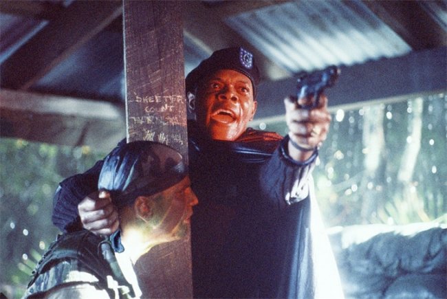 База «Клейтон», фильм, 2003 г. - Трейлеры