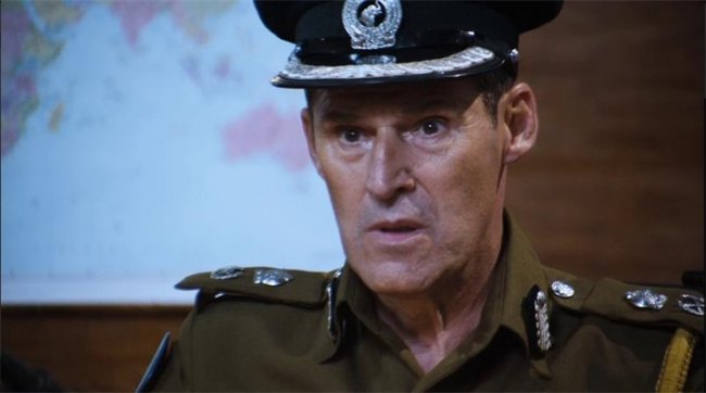 Обычный человек (2012) - Трейлеры