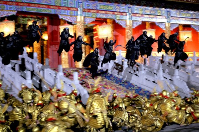 «Проклятие золотого цветка», фильм - Трейлеры