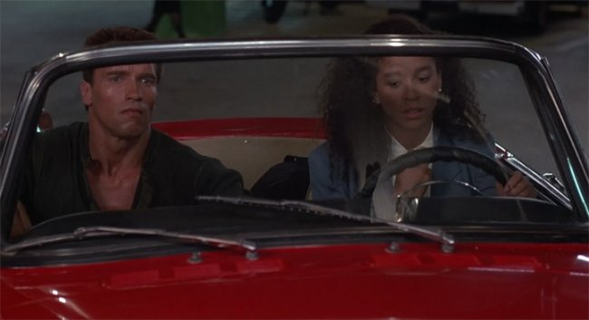 Коммандо (фильм) - Трейлеры