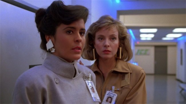 Бегущий человек (фильм) - Трейлеры