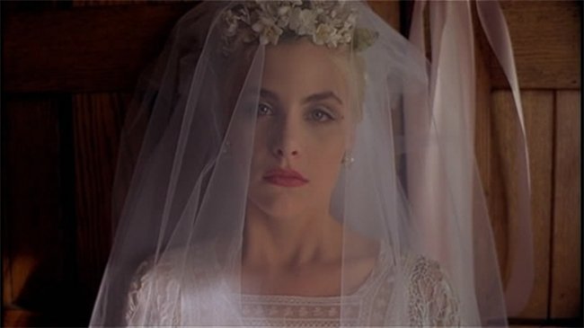 Слияние двух лун - Трейлеры