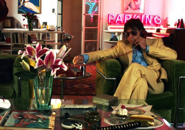 Умопомрачительные фантазии Чарли Свона III - Трейлеры