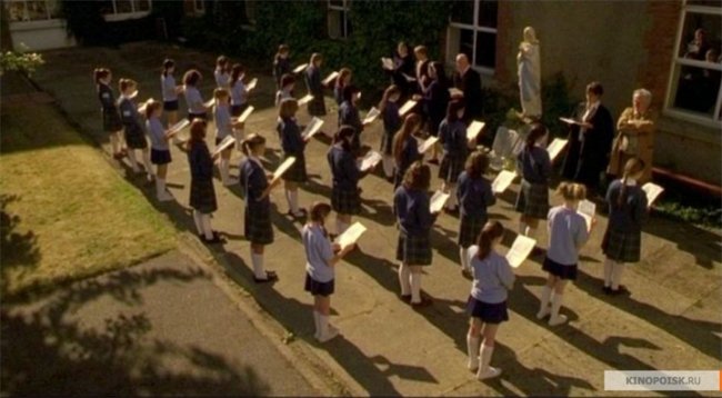 Нулевой размер (32A) - Трейлеры