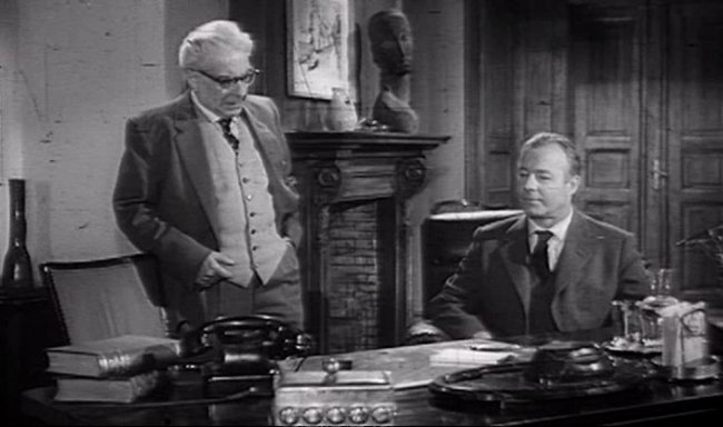 фильм Человек проходит сквозь стену 1959 г. - Трейлеры