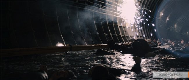 Метро (фильм) - Трейлеры