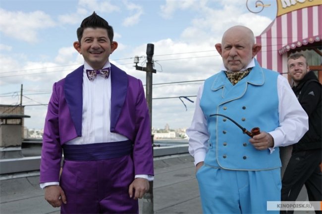 "Тот ещё Карлосон!"-комедия,фэнтези,семейный фильм - Трейлеры