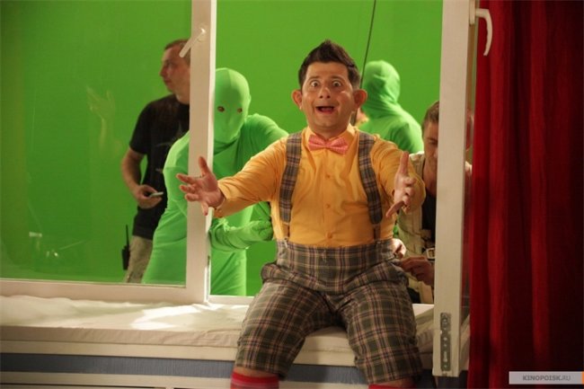 "Тот ещё Карлосон!"-комедия,фэнтези,семейный фильм - Трейлеры