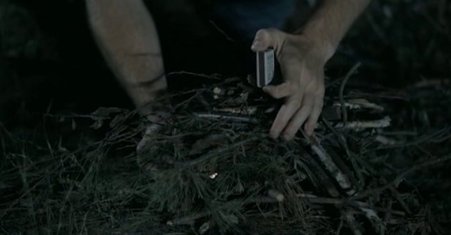 Бедная Liz (2013) - Трейлеры