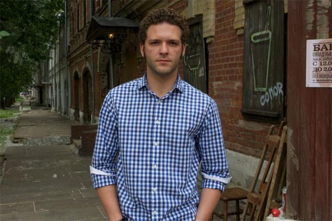 В Москве всегда солнечно - Трейлеры