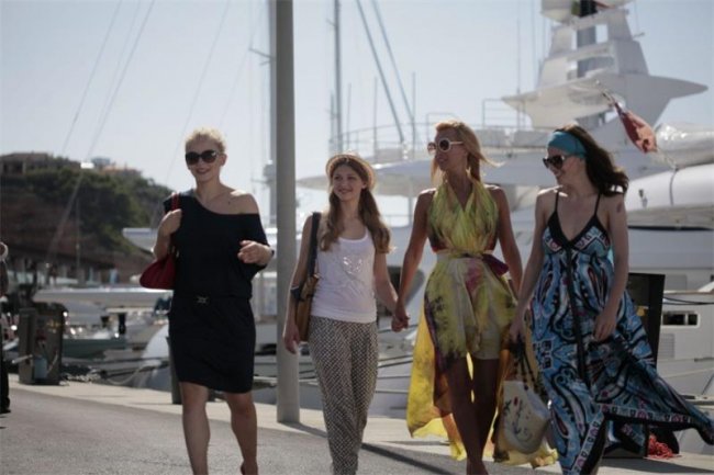 Фильм "О чем молчат девушки" - Трейлеры