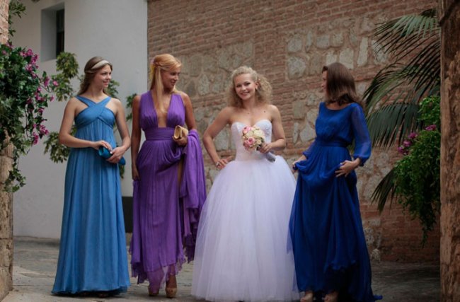 Фильм "О чем молчат девушки" - Трейлеры