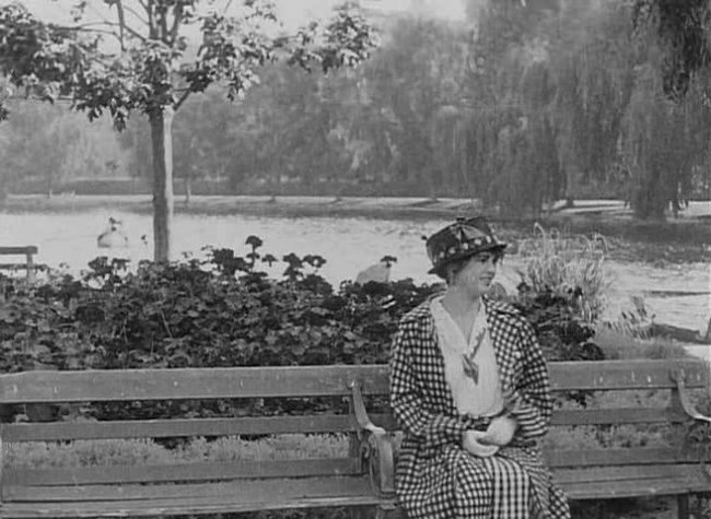 Отдых (1914) - Трейлеры