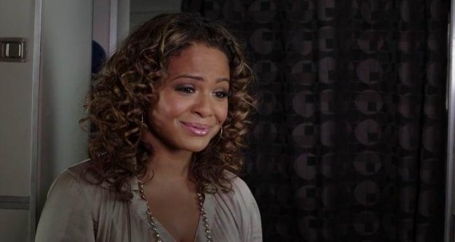 Выдача багажа / Baggage Claim (2013) HDRip - Трейлеры