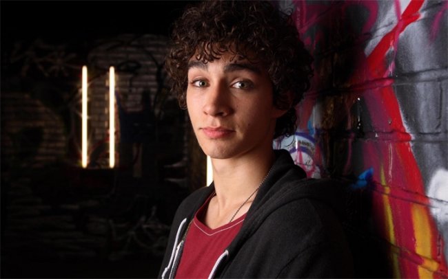 Нереально крутые ОТБРОСЫ - Трейлеры