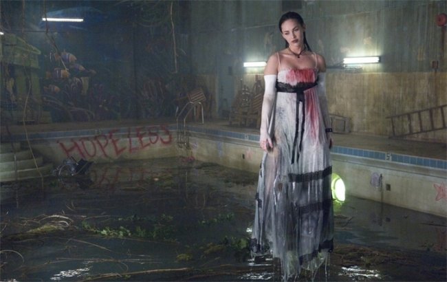 «Тело Дженнифер» (JENNIFER'S BODY) - Трейлеры