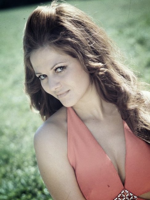 Клаудия Кардинале - Биографии