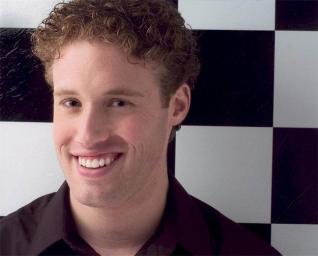 Тиджей Миллер - Биографии