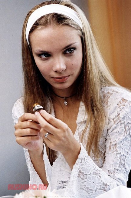 Ольга Арнтгольц - Биографии