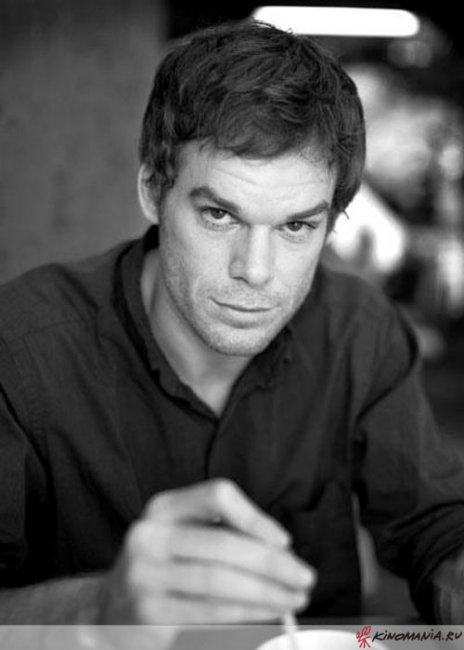 Майкл С. Холл - Биографии