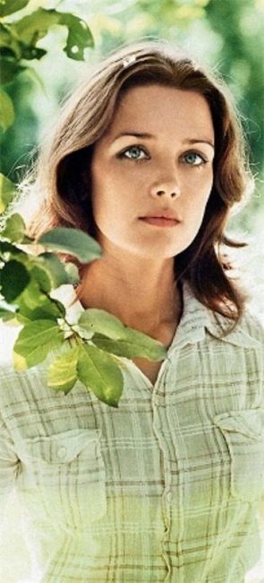 Ирина Алферова - Биографии