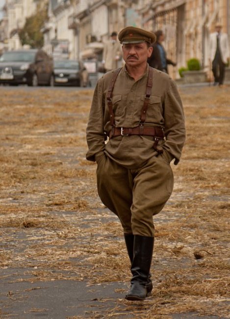 Актер Игорь Арташонов - Биографии