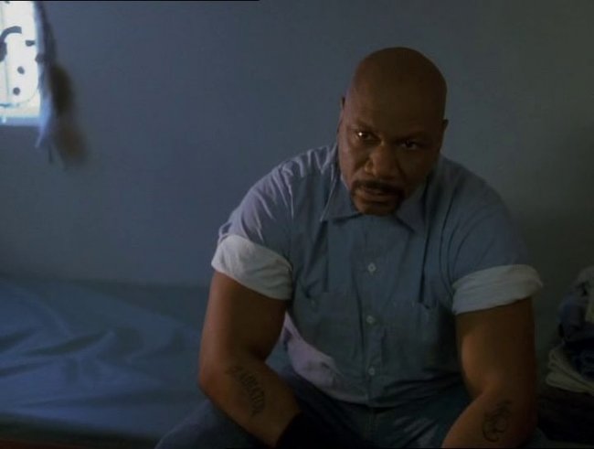 Обсуждению не подлежит (2002) - Трейлеры