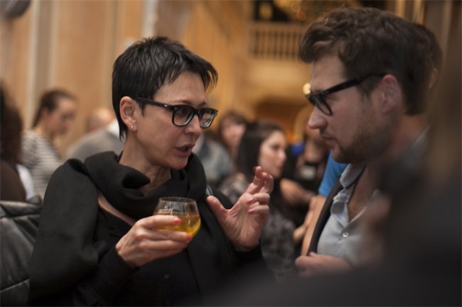 Фильм "Обратное движение" (2010) - Трейлеры