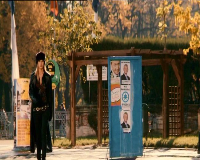 Рожденный побеждать / Отчаянный мститель (Born to Raise Hell) - Трейлеры