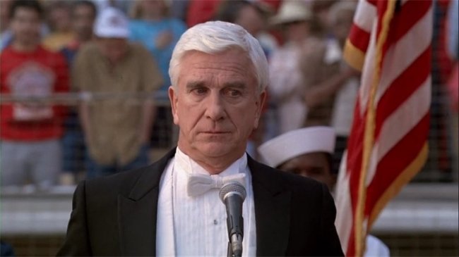 "Голый пистолет" ("The Naked Gun") — комедия 1988 года. - Трейлеры
