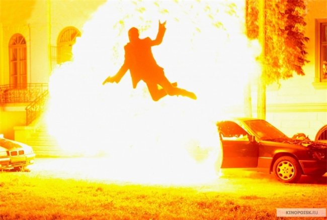 Шесть пуль (2012) - Трейлеры