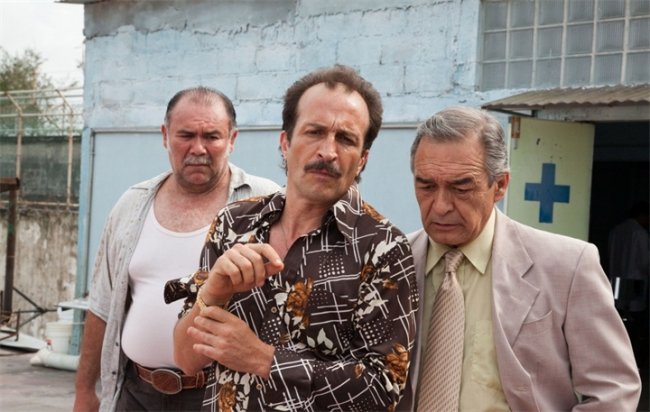 Фильм "Веселые каникулы" (2012) - Трейлеры