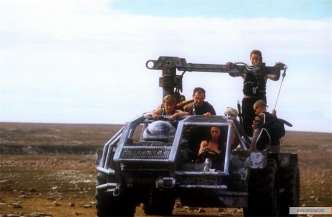 Черная дыра - Трейлеры