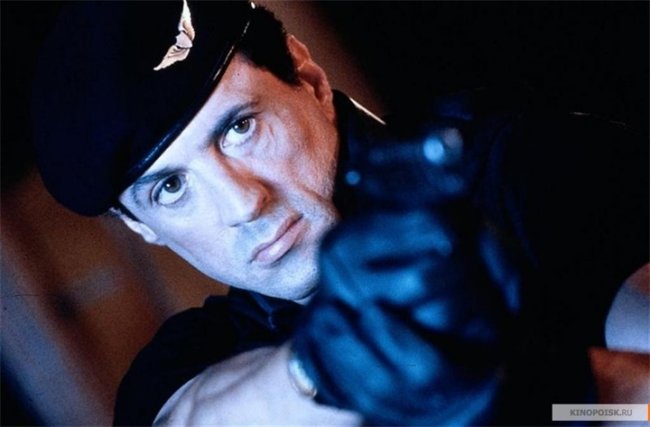 Разрушитель (Demolition Man) - Трейлеры