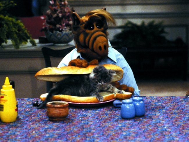 Альф — внеземная форма жизни - Трейлеры