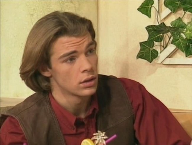 Элен и ребята - Трейлеры