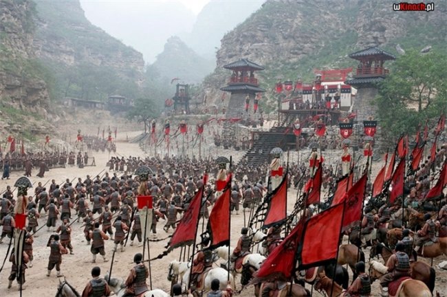 Битва у Красной скалы - Трейлеры