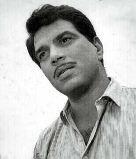 Дхармендра-индийский киноактёр, продюсер, политик. - Биографии