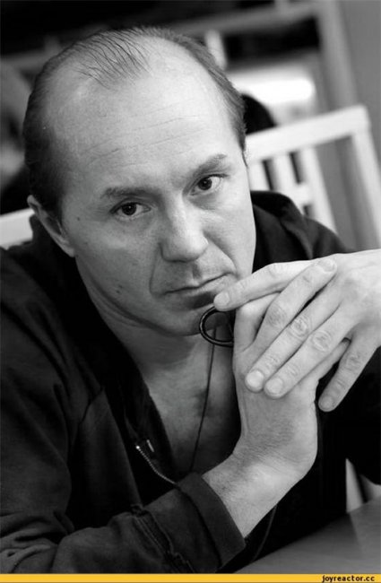 Андрей Панин - Биографии