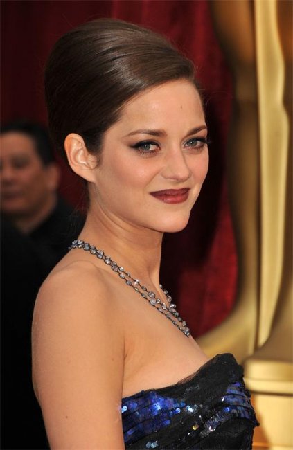 Марион Котийяр - Биографии