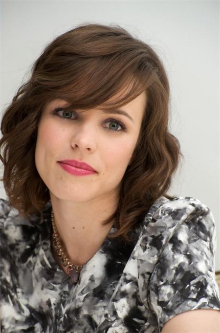 Рэйчел МакАдамс - Биографии