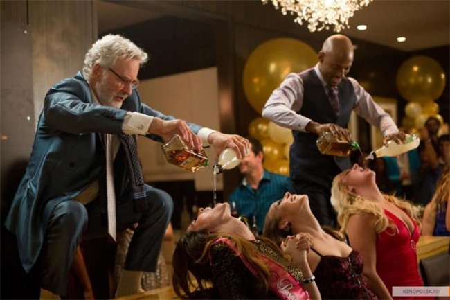 Starперцы (2013) - Трейлеры