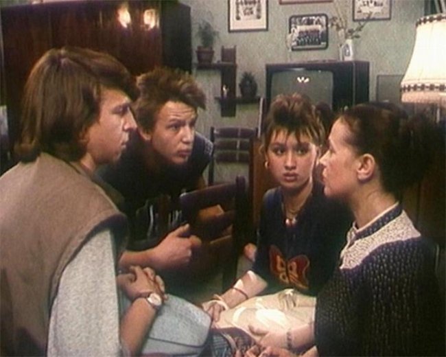 Дорогая Елена Сергеевна - Трейлеры