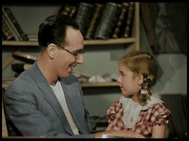 Комедия "Подкидыш" в цвете - Трейлеры