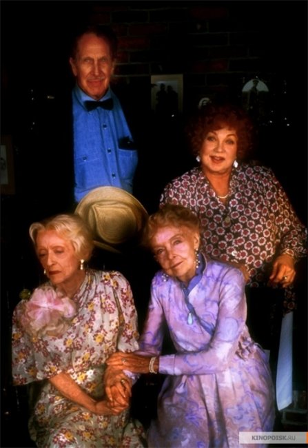 Августовские киты (The Whales of August) - Трейлеры